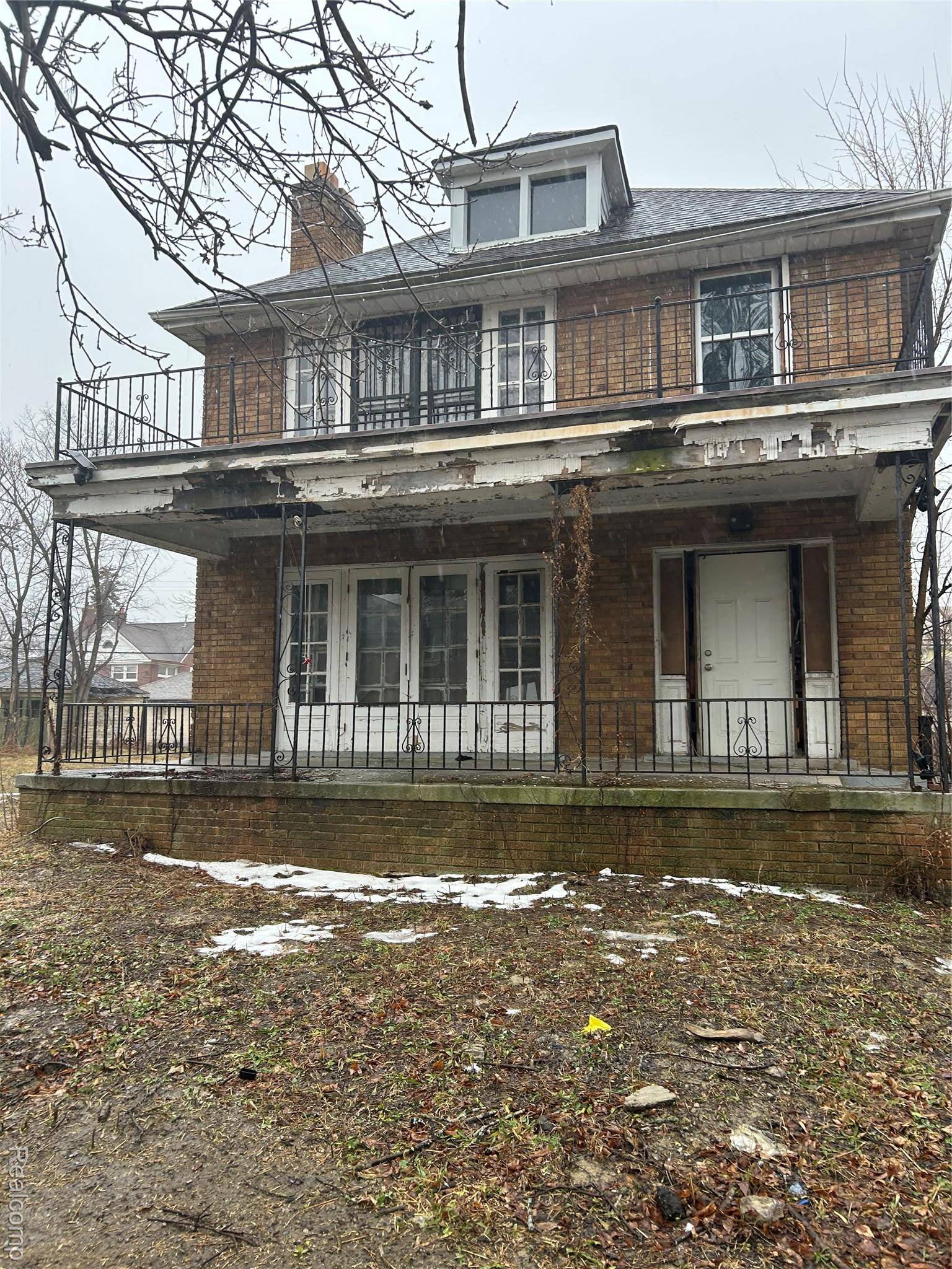 2441 Calvert ST, Detroit, MI 48206
