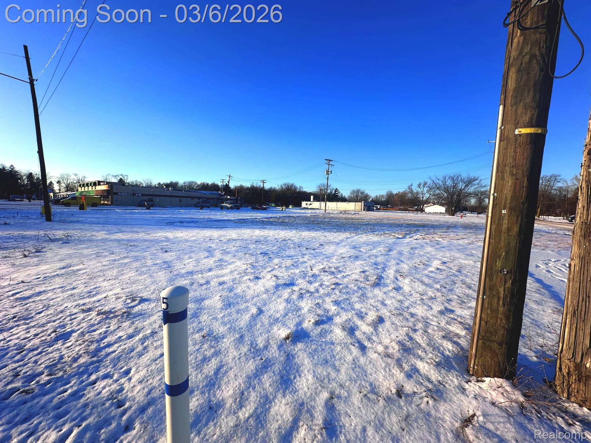 11630 Ozga ST, Romulus, MI 48174