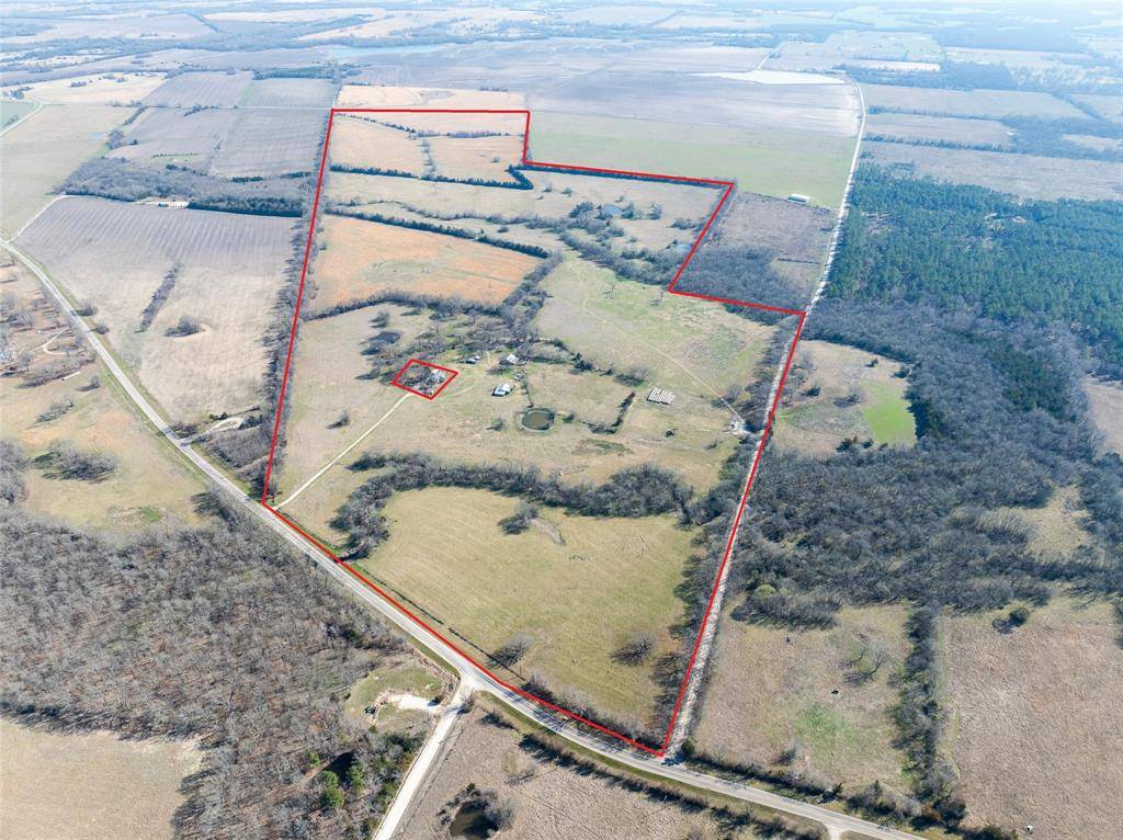 4279 Fm 909, Clarksville, TX 75426