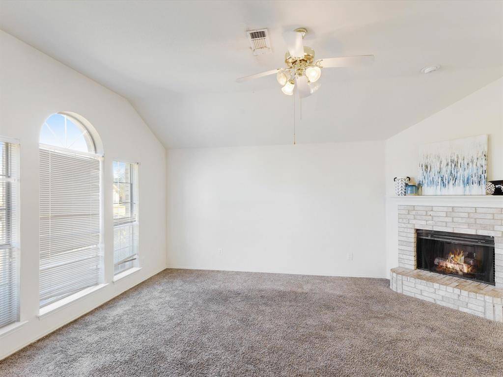 713 Azalea Lane, Cedar Hill, TX 75104