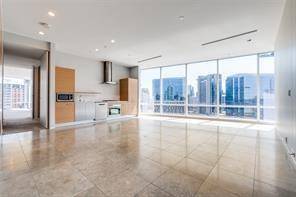 2430 Victory Park Lane #1809, Dallas, TX 75219