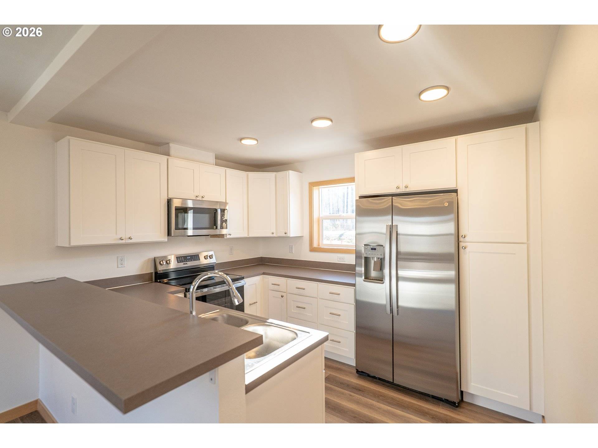 51690 Rose ST, Blue River, OR 97413