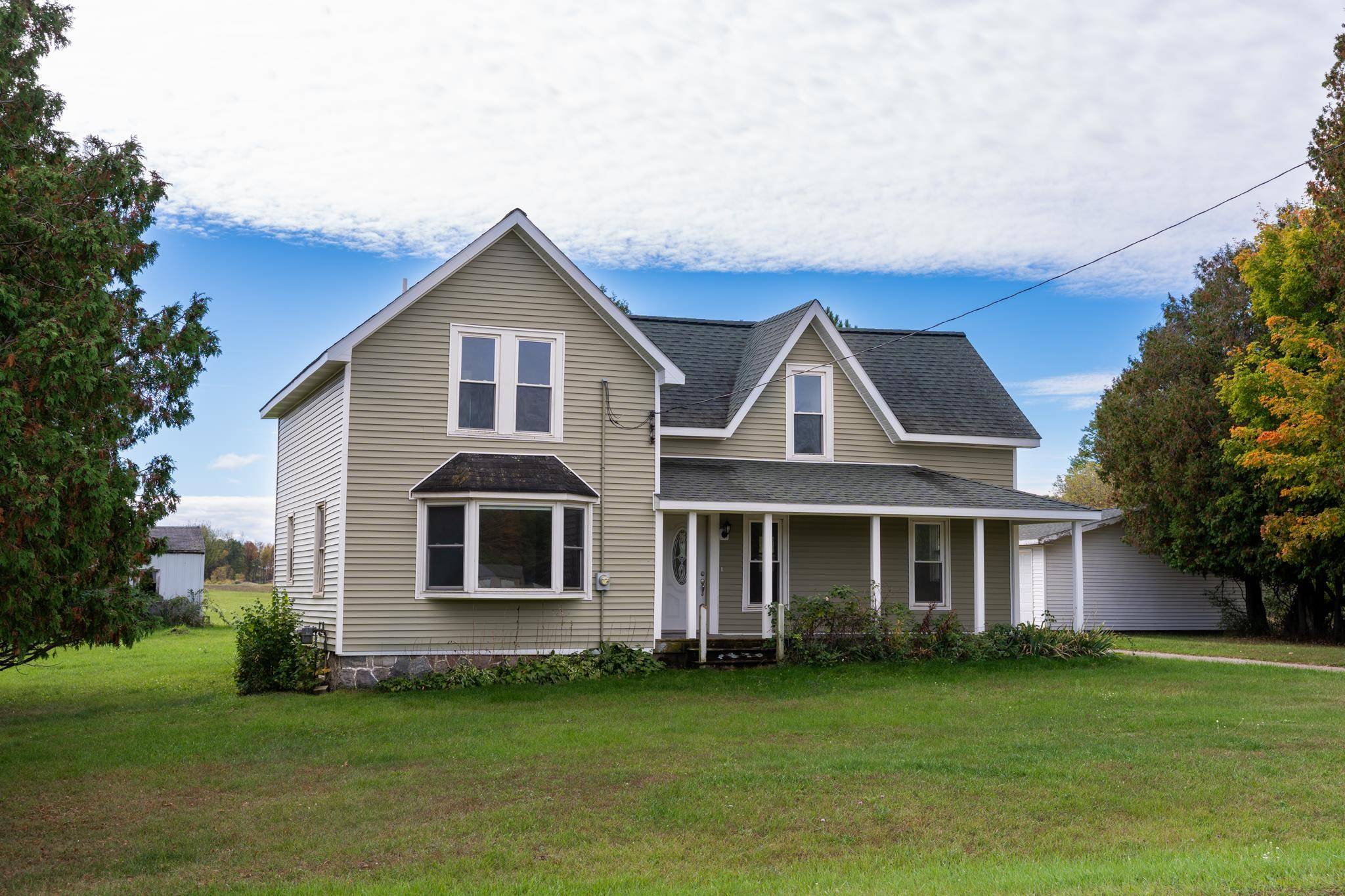 6507 W Pickard RD, Broomfield Twp, MI 48858