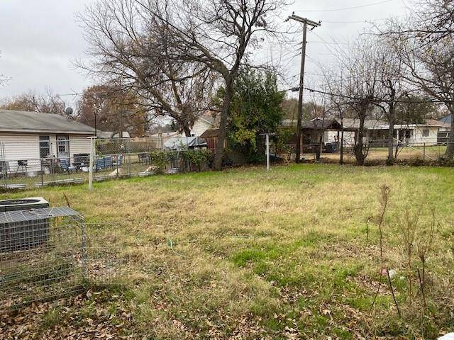 1502 N Pikeview Terrace, Arlington, TX 76011