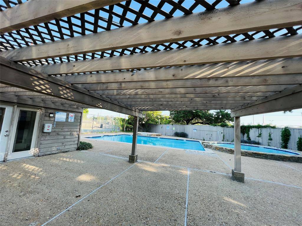 9823 Walnut Street #307, Dallas, TX 75243