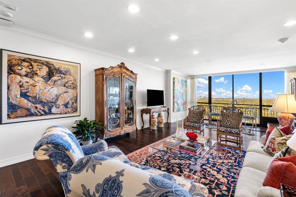 6335 W Northwest Highway #2015, Dallas, TX 75225