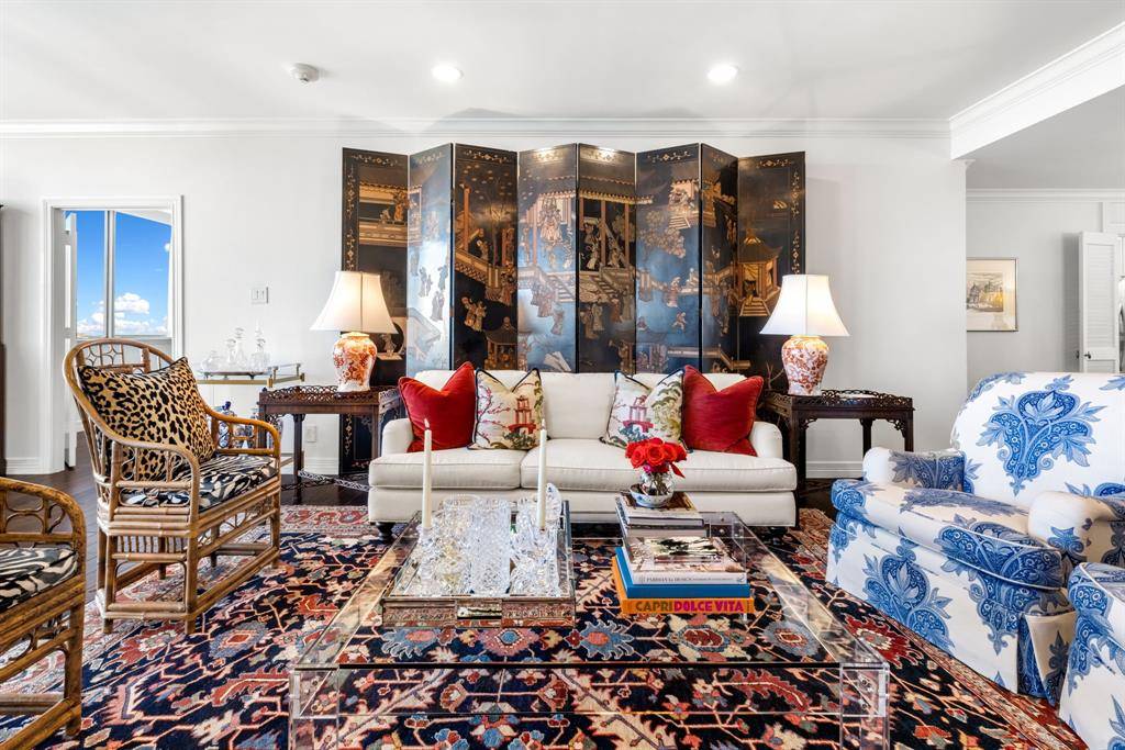 6335 W Northwest Highway #2015, Dallas, TX 75225