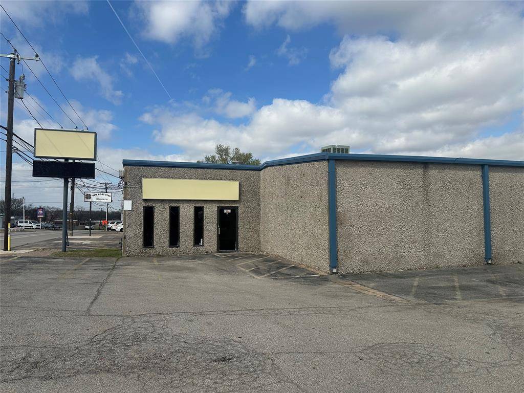 501 W Main Street #100, Mesquite, TX 75149