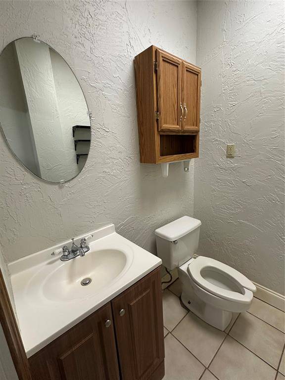 501 W Main Street #100, Mesquite, TX 75149