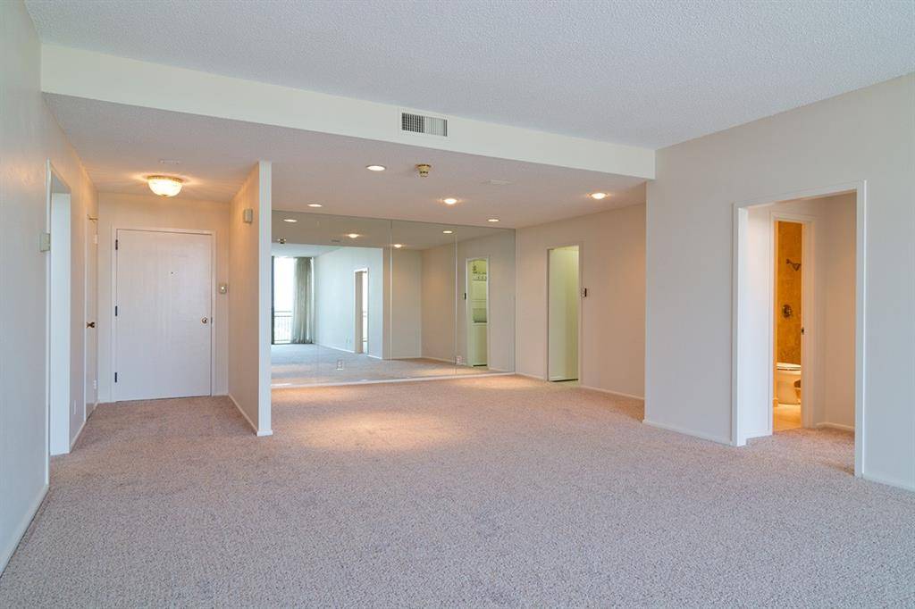 6335 W Northwest Highway #913, Dallas, TX 75225