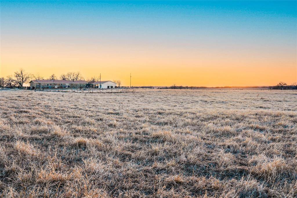 187 Cr-1750, Chico, TX 76431