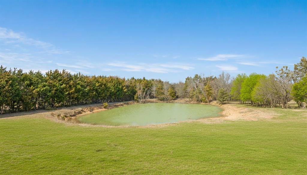 1602 Farm Road 1510, Brookston, TX 75421