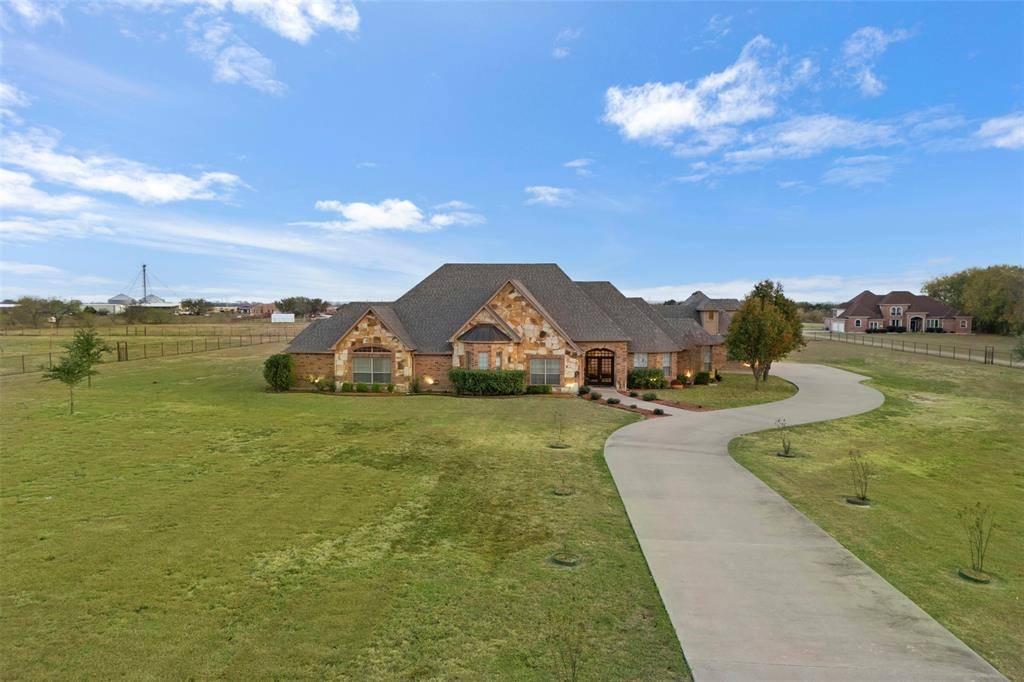 219 Mohundro Road, Ferris, TX 75125