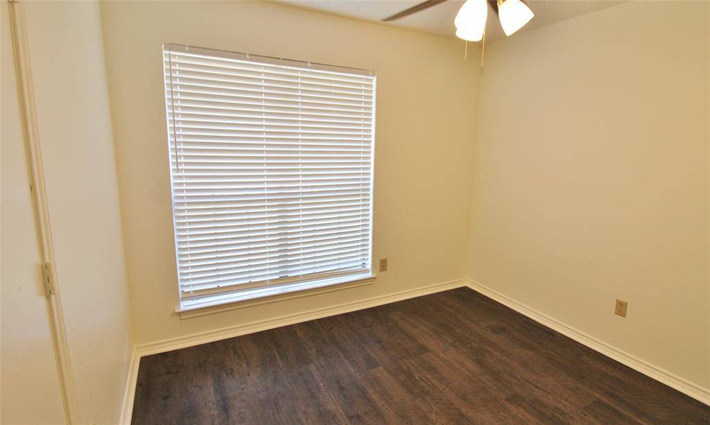 1234 Mockingbird Lane, Desoto, TX 75115