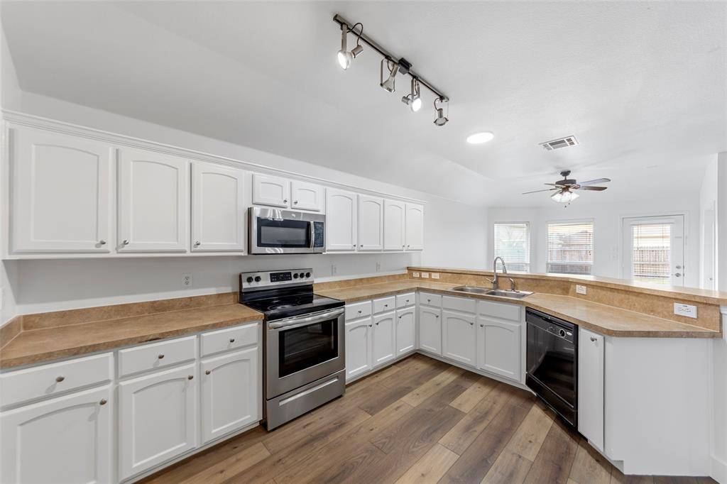 917 Orchid Boulevard, Royse City, TX 75189