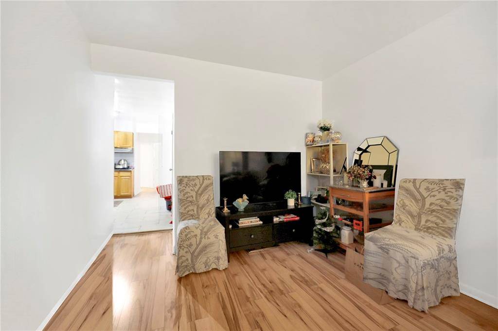 827 East 55th ST, Brooklyn, NY 11234
