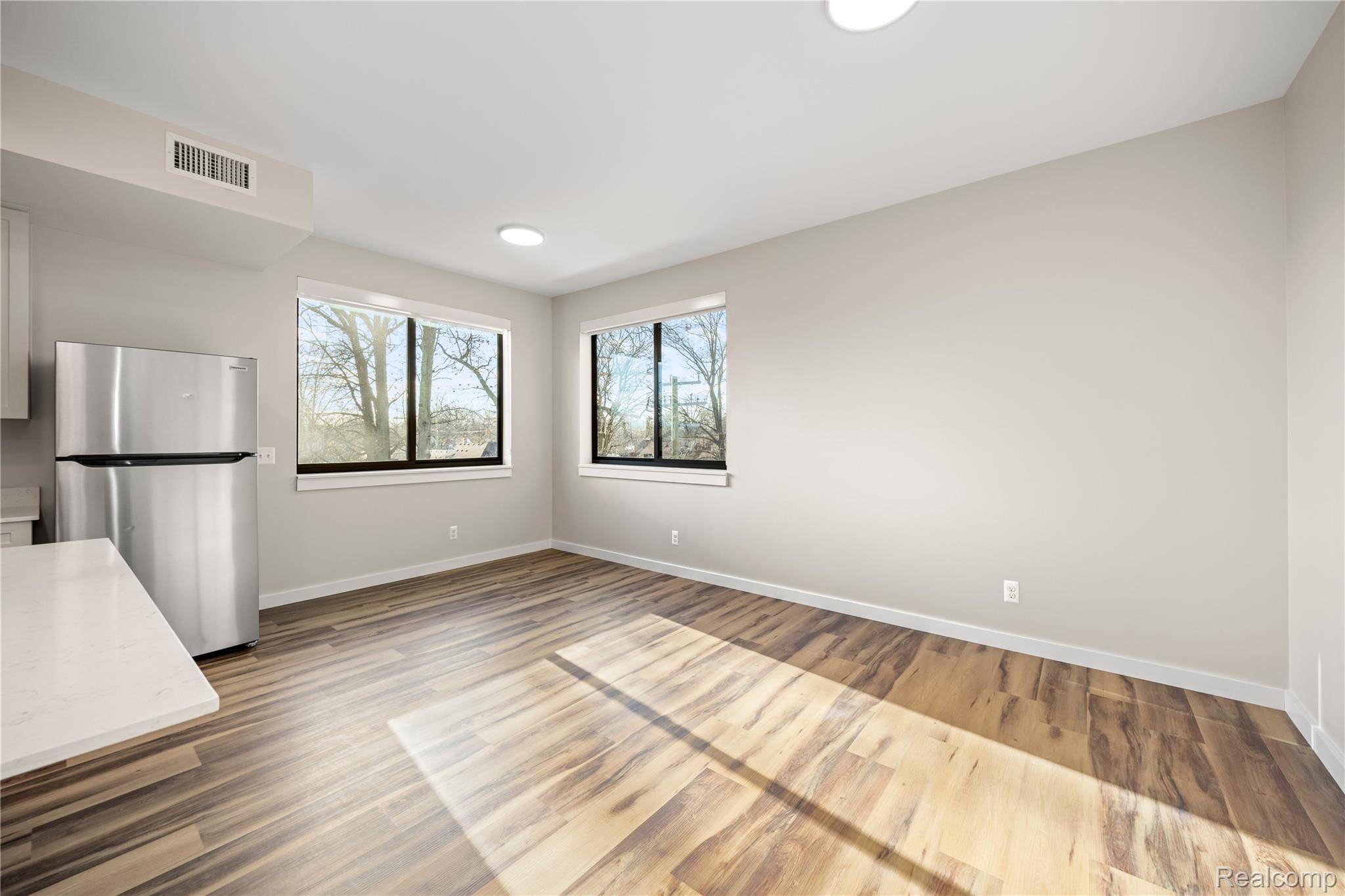 16530 E Warren AVE #209, Detroit, MI 48224