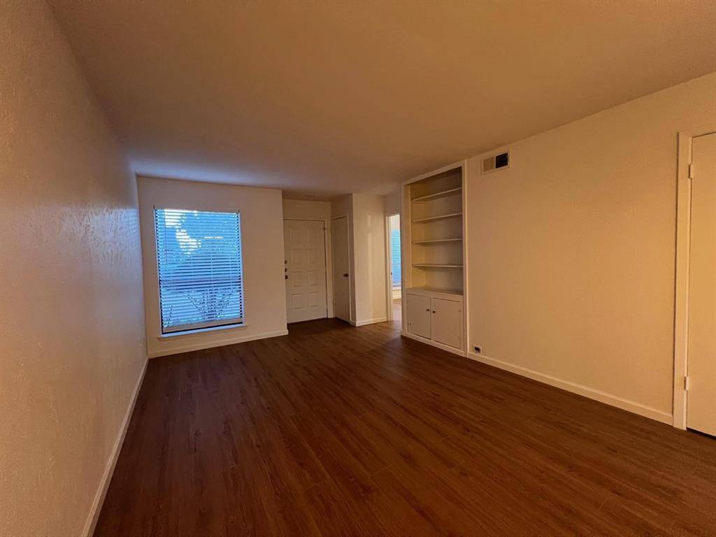 1801 W Spring Creek Parkway #U2, Plano, TX 75023