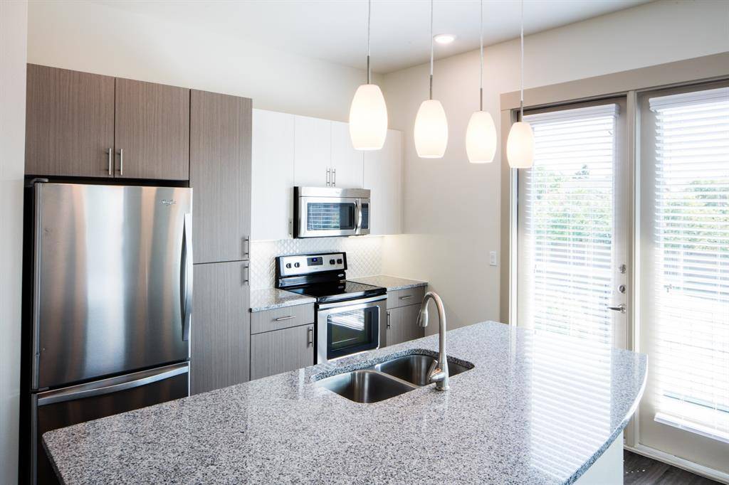 7518 Eastern Avenue #301, Dallas, TX 75209