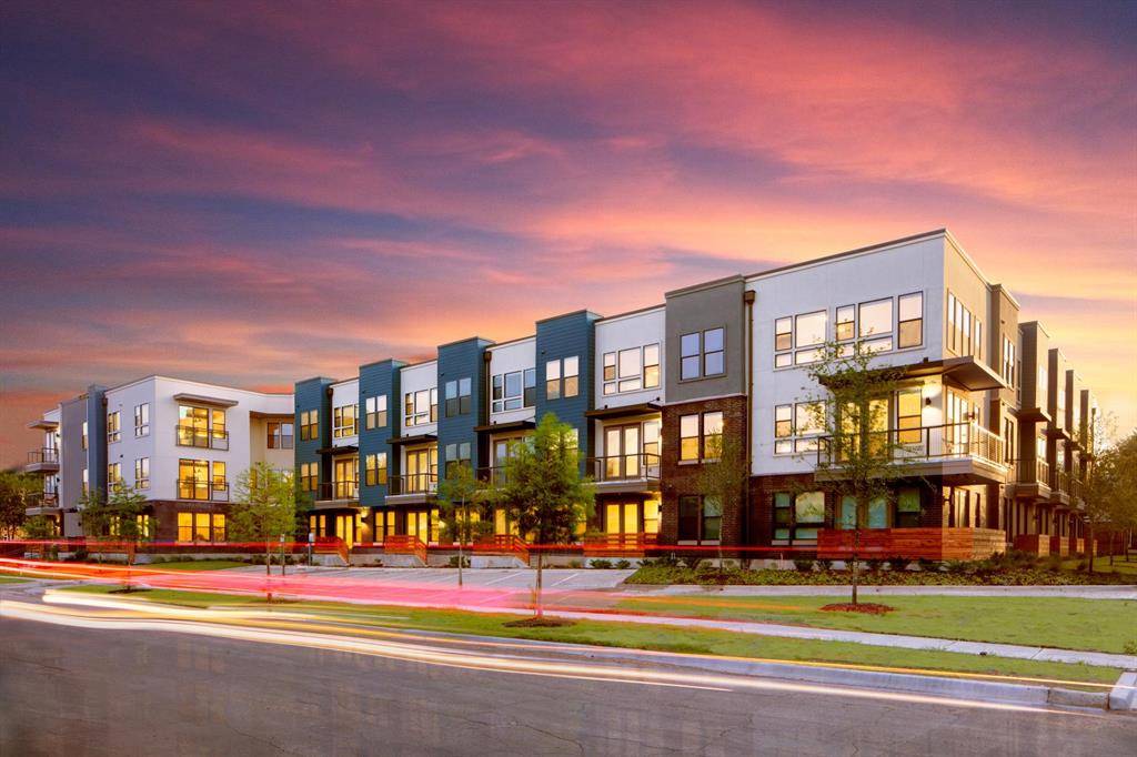 2100 Moser Avenue #303, Dallas, TX 75206