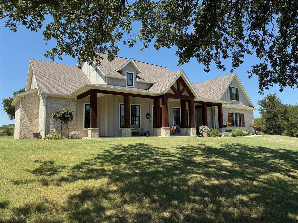 130 Demonbreun Court, Chico, TX 76431