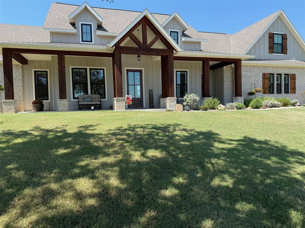 130 Demonbreun Court, Chico, TX 76431