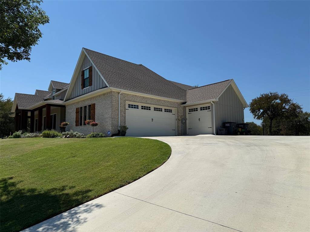 130 Demonbreun Court, Chico, TX 76431