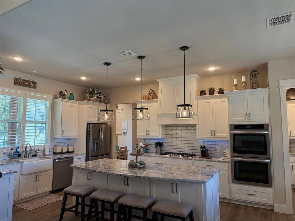 130 Demonbreun Court, Chico, TX 76431