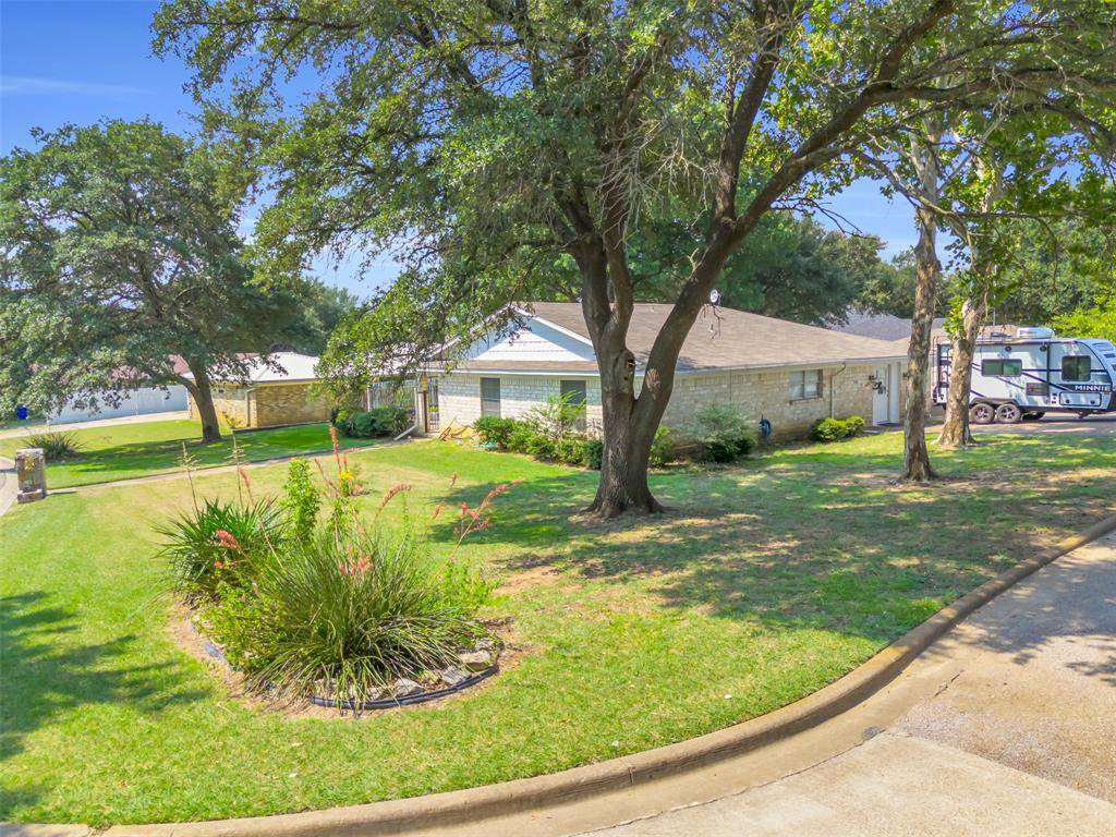 121 Falcon Lane, Hillsboro, TX 76645