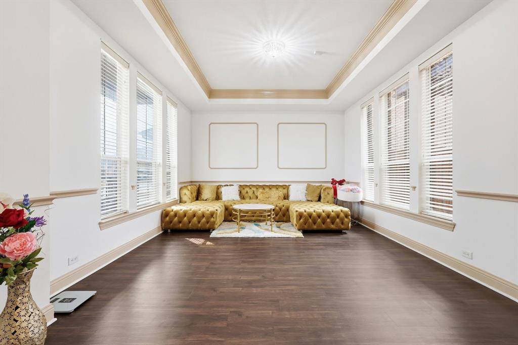 441 Cascada Drive, Richardson, TX 75081