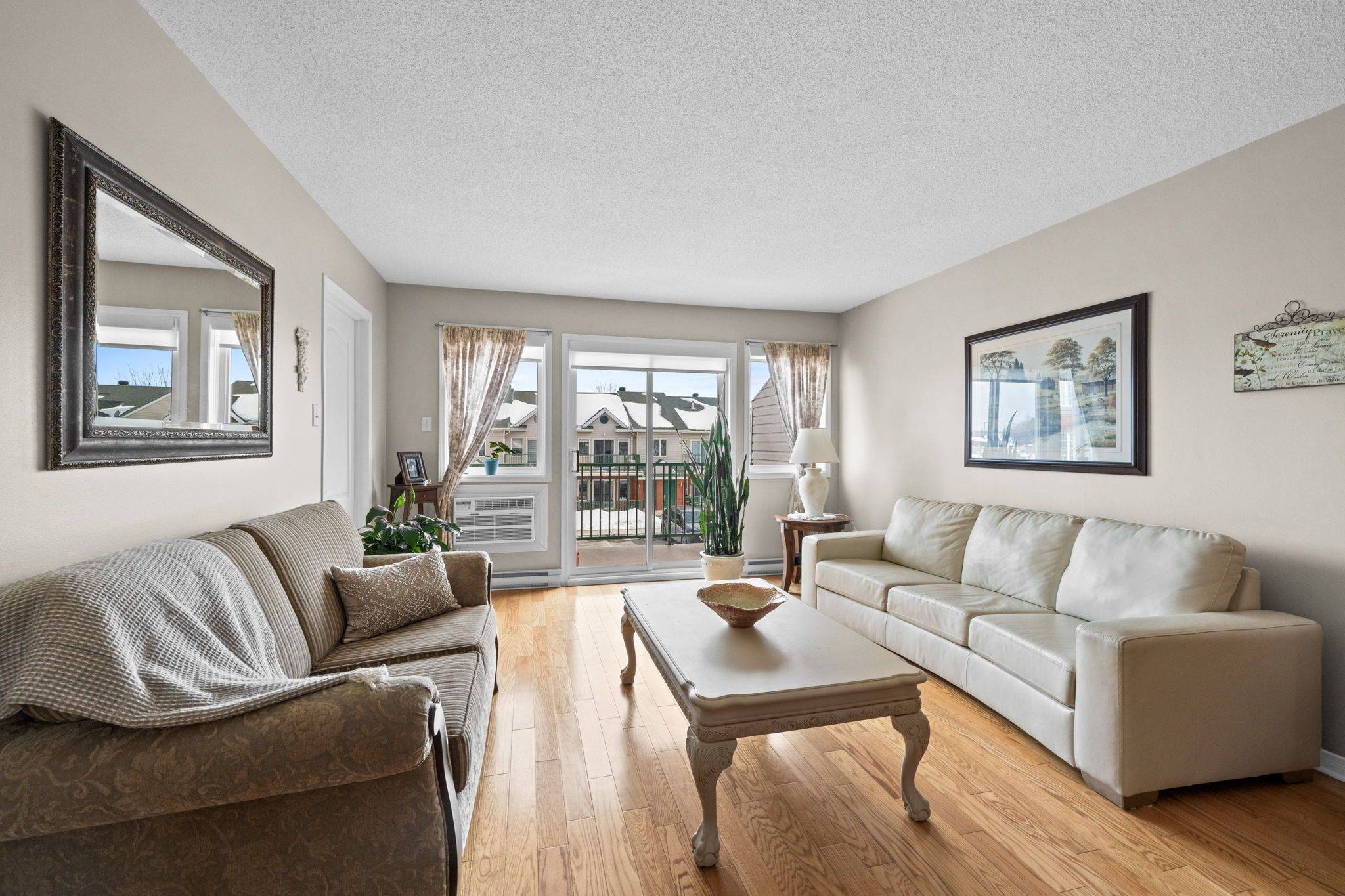 2929 Laurier ST #103, Clarence-rockland, ON K4K 1T8