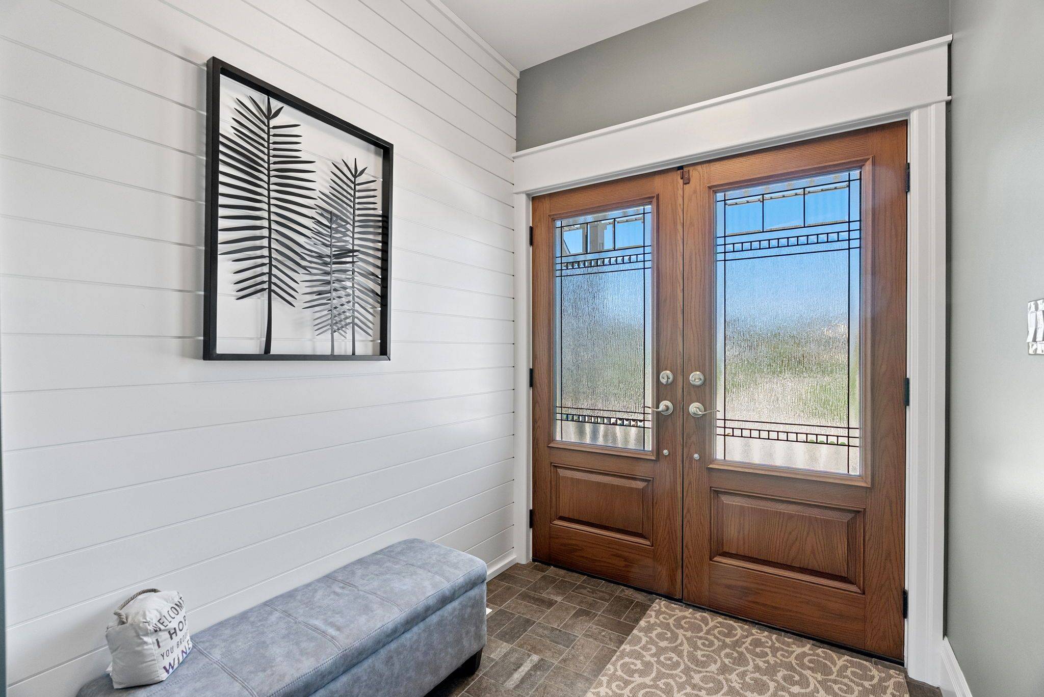 4 Fawn Creek LN, Bluewater, ON N0M 1G0