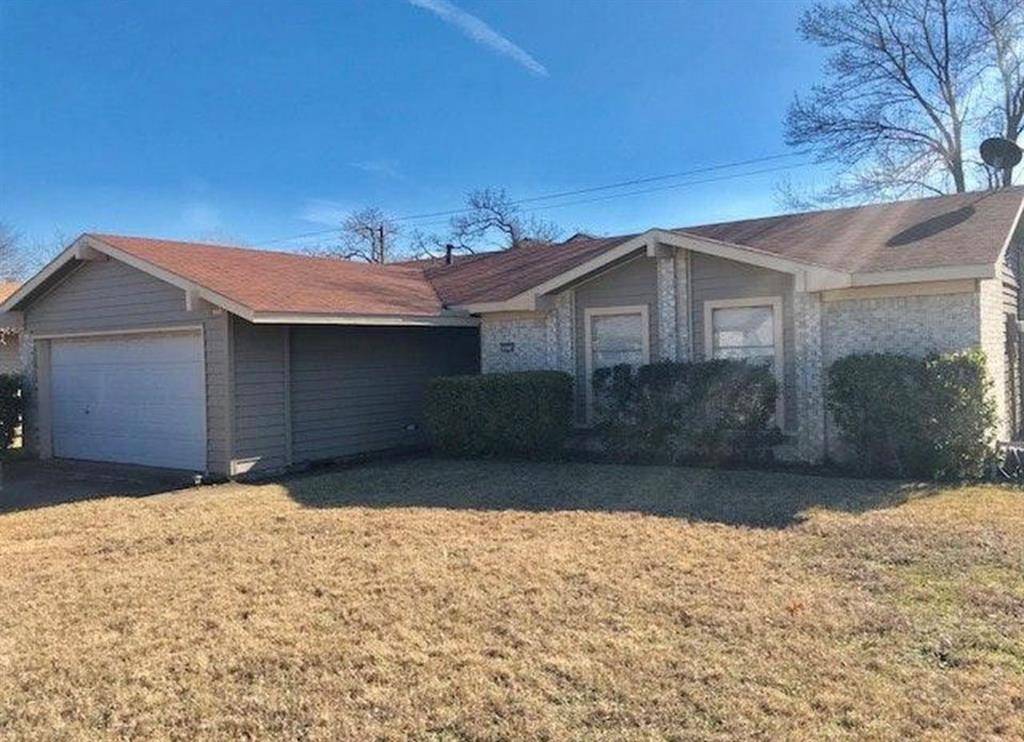 12212 Bishop Drive, Balch Springs, TX 75180