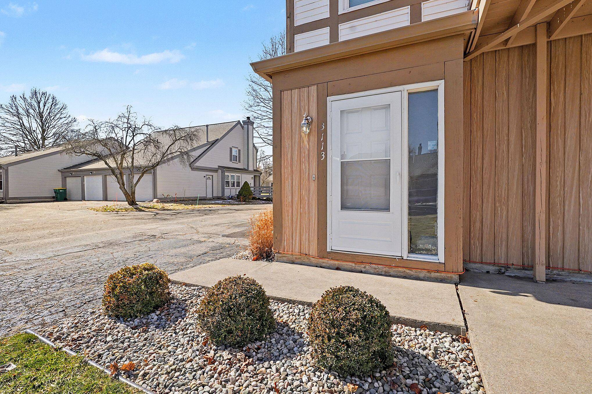 3113 Sturgeon Bay AVE, Portage City, MI 49024