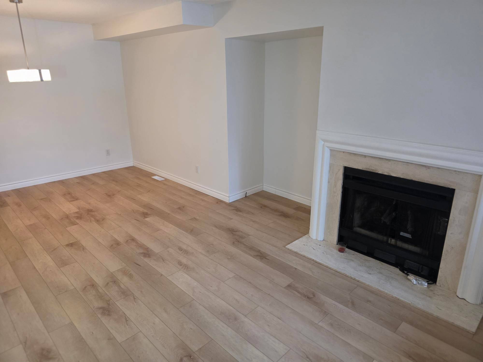 1296 Valerie CRES W, Oakville, ON L6J 7E5