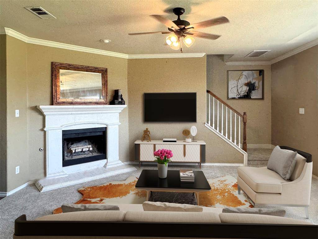 1929 Frosted Willow Lane, Fort Worth, TX 76177