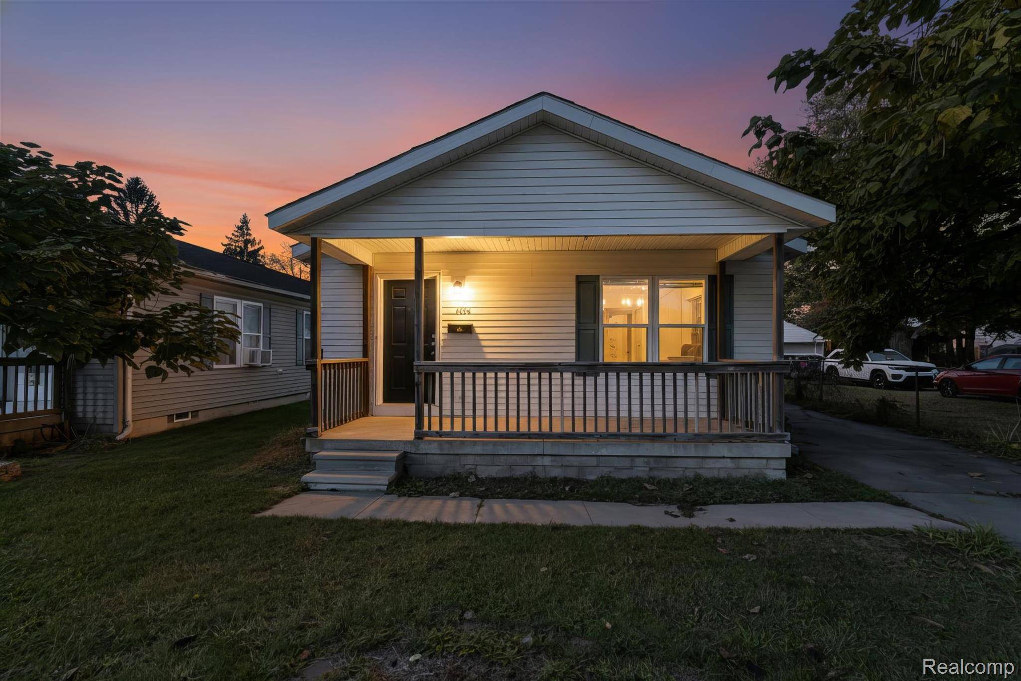 4004 Howe RD, Wayne, MI 48184