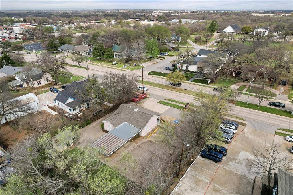 400 E Broad Street, Mansfield, TX 76063