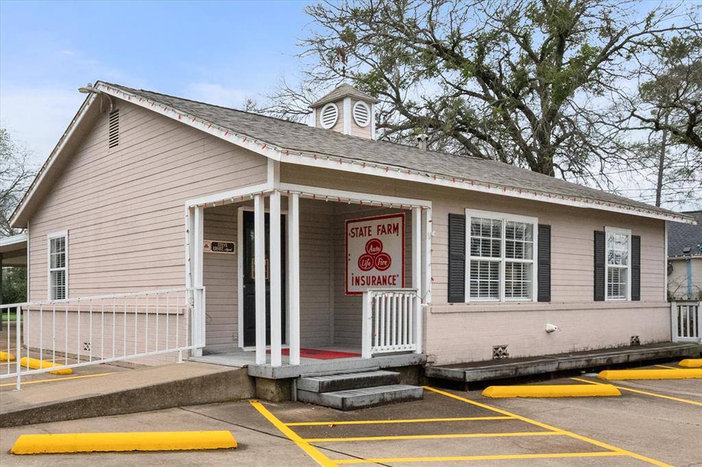 400 E Broad Street, Mansfield, TX 76063