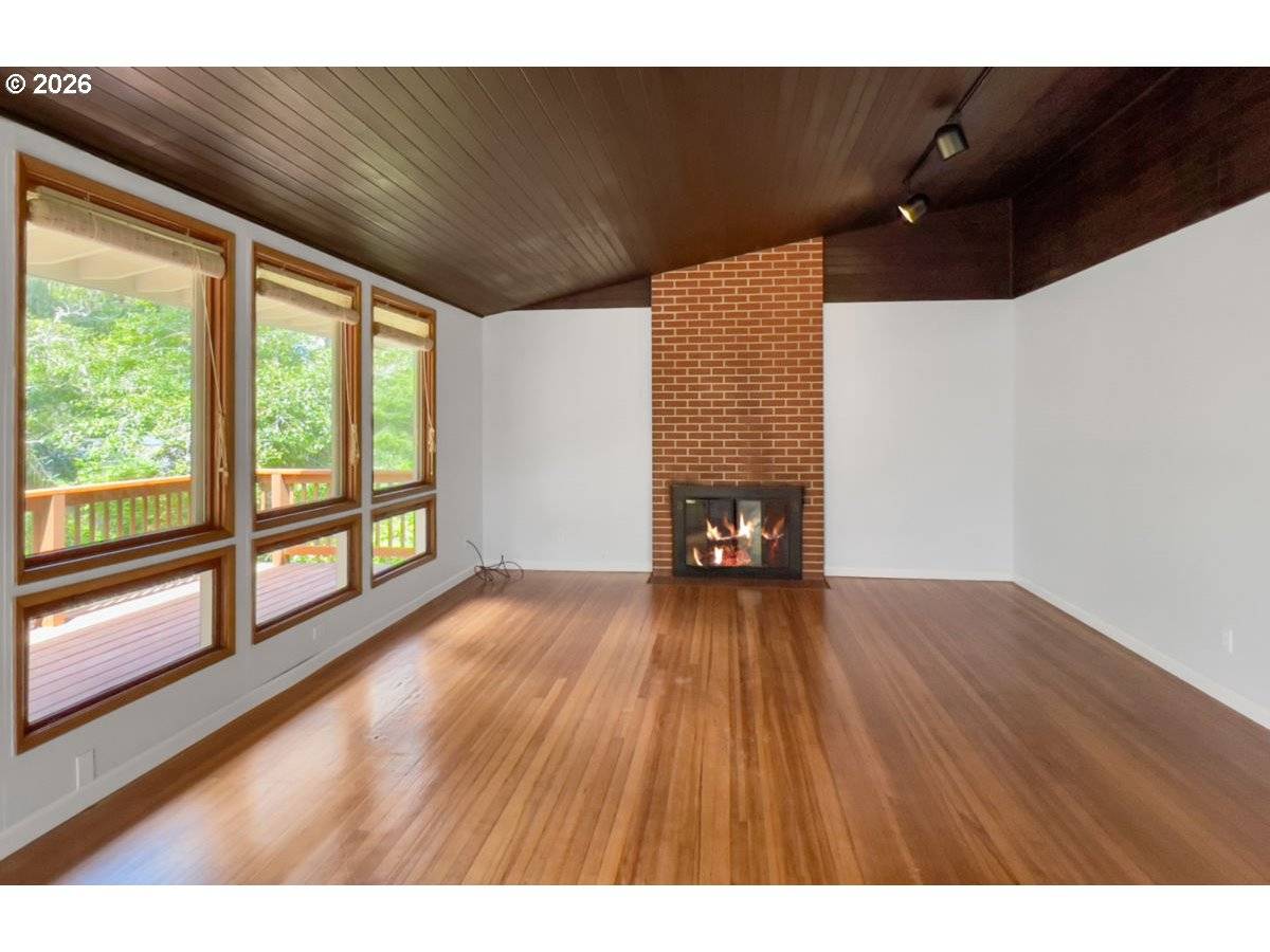 113 RIDGE CREST RD, Gleneden Beach, OR 97388