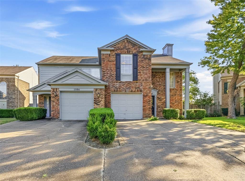 1504 Creek Bank Lane, Arlington, TX 76014