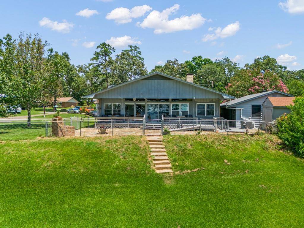 620 Shadywood Lane, Avinger, TX 75630