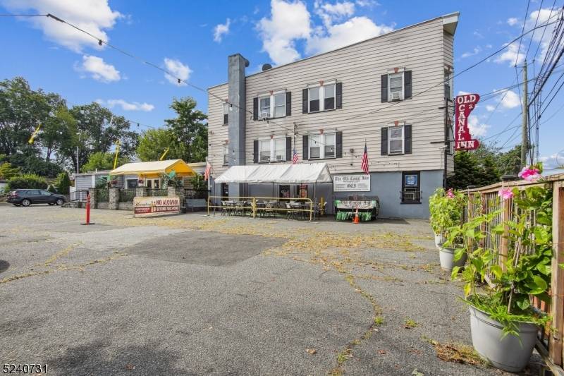 2 E Passaic Ave, Nutley Twp., NJ 07110