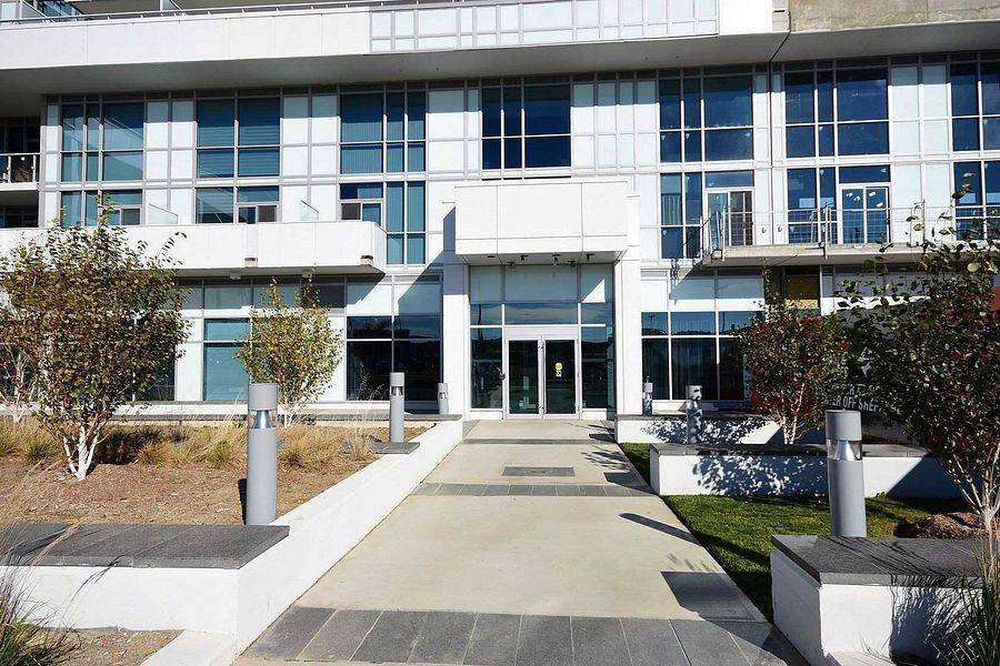 55 Speers RD #1506, Oakville, ON L6K 0H9