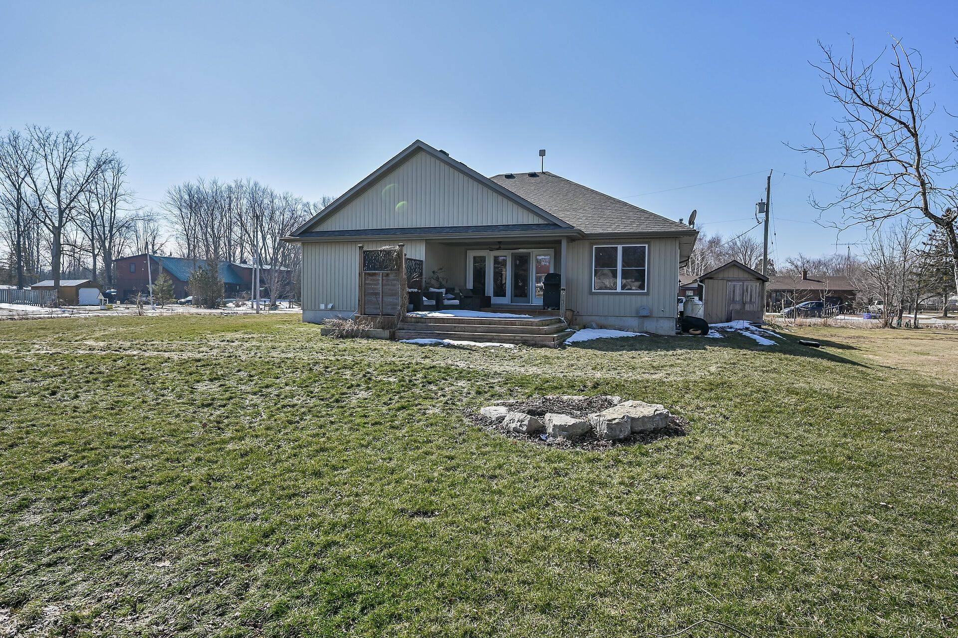 3 WALNUT ST, Haldimand, ON N0A 1H0
