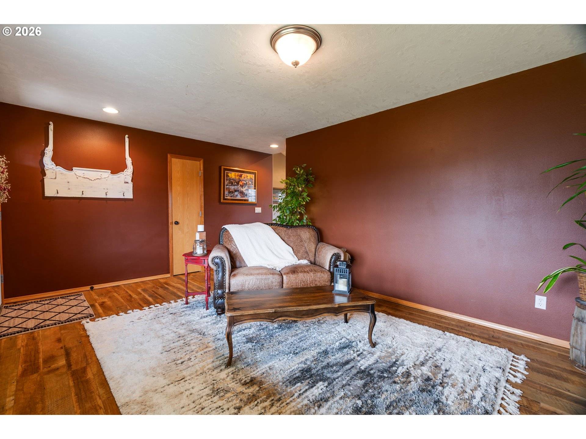 1088 S SYCAMORE ST, Canby, OR 97013