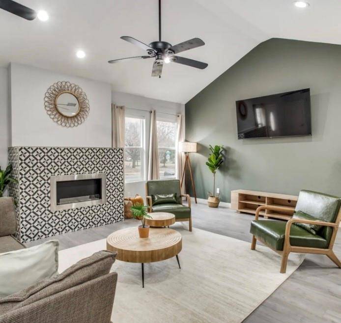 1606 W 12th Street, Dallas, TX 75208