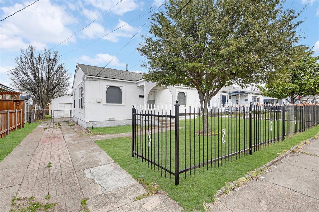 4123 Dawes Drive, Dallas, TX 75211