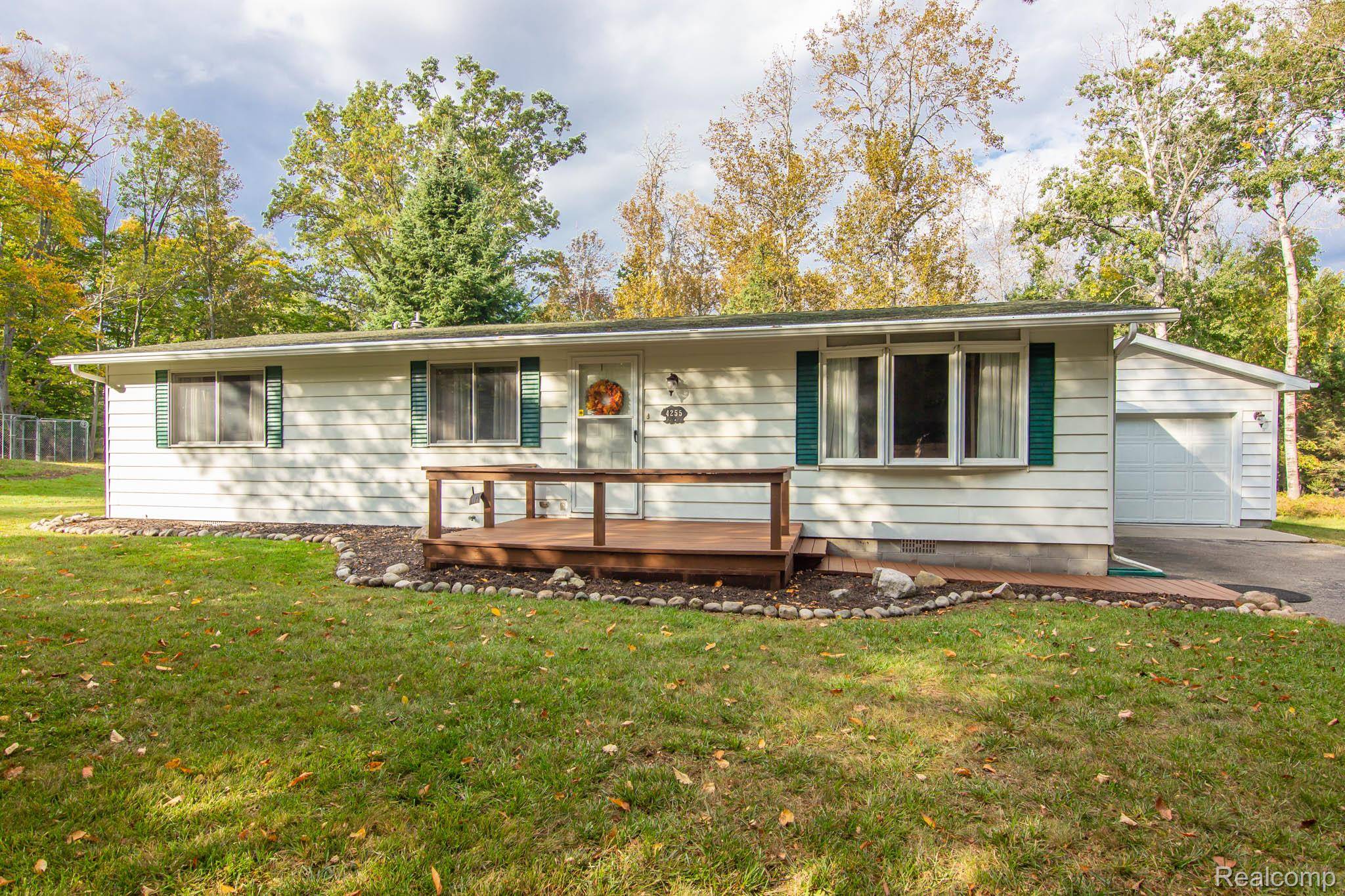 4255 N Elder TRL, Alcona Township, MI 48742