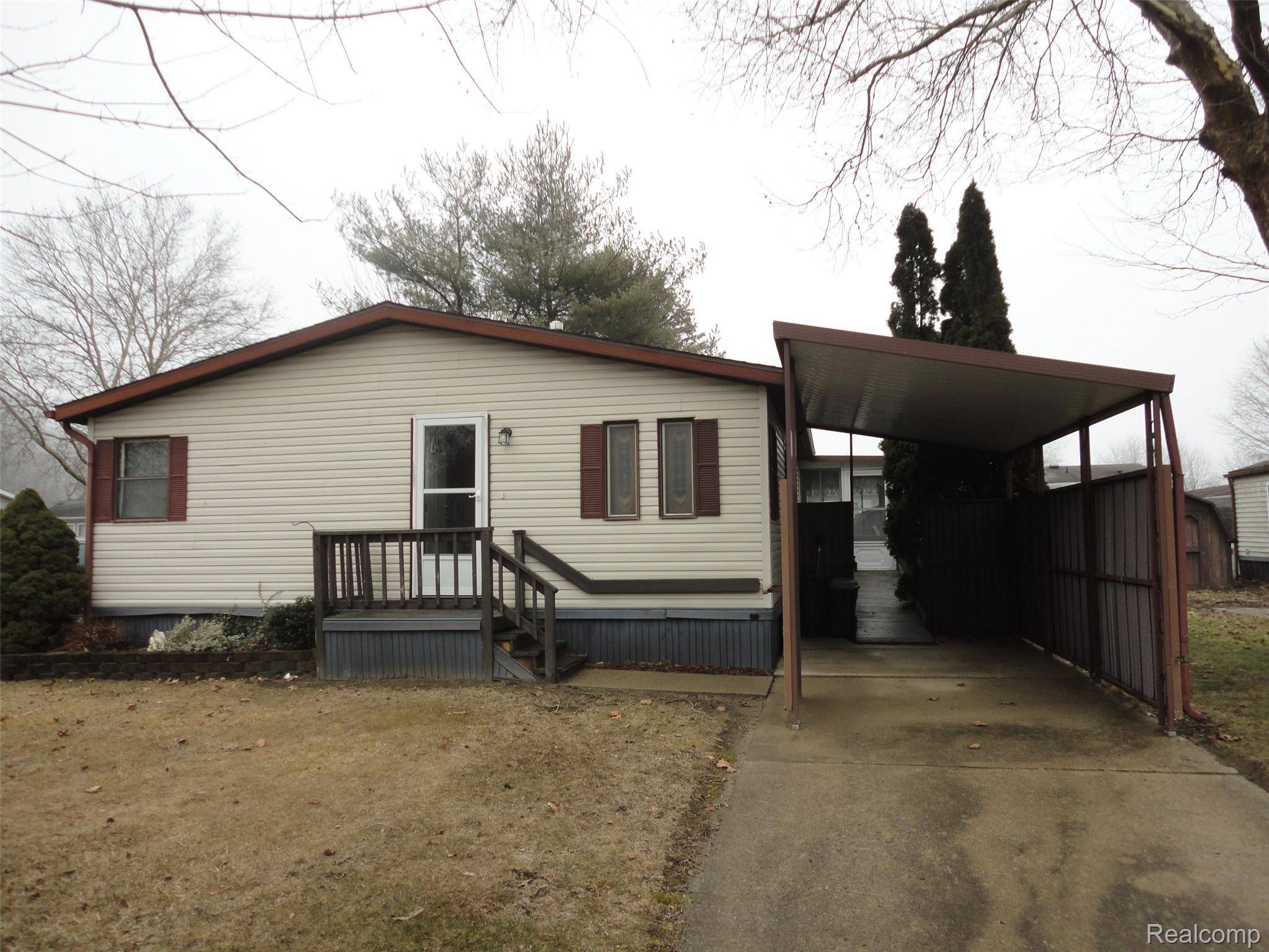 268 Highlands, Bedford Township, MI 48182